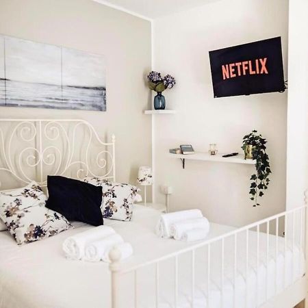 Torre Dalu' - A Due Passi Dalla Spiaggia Di Porta Vecchia, Con Terrazzo Privato E Netflix 모노폴리 외부 사진