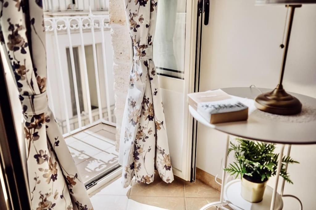 Torre Dalu' - A Due Passi Dalla Spiaggia Di Porta Vecchia, Con Terrazzo Privato E Netflix 모노폴리 외부 사진